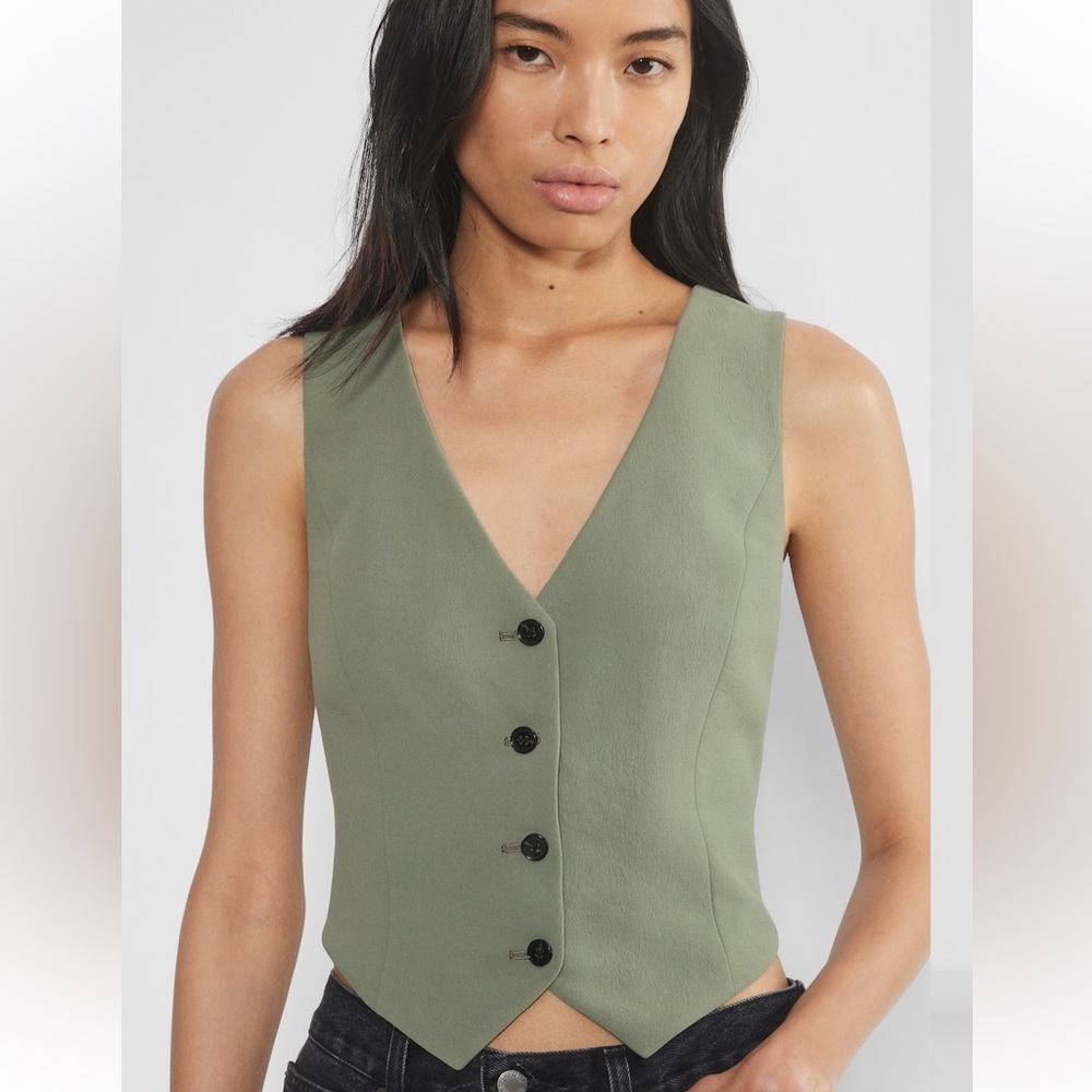 Aritzia Pacino Vest Sage Green NWOT